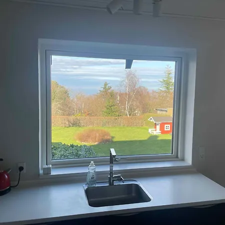 Villa Modern With Sea View In Tejn Sandkås