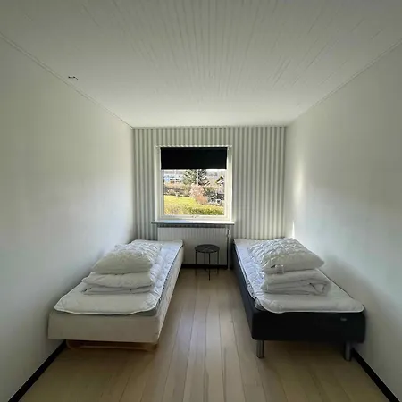 Modern With Sea View In Tejn Villa Sandkås