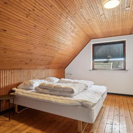 Villa Modern With Sea View In Tejn *