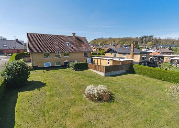 Modern With Sea View In Tejn